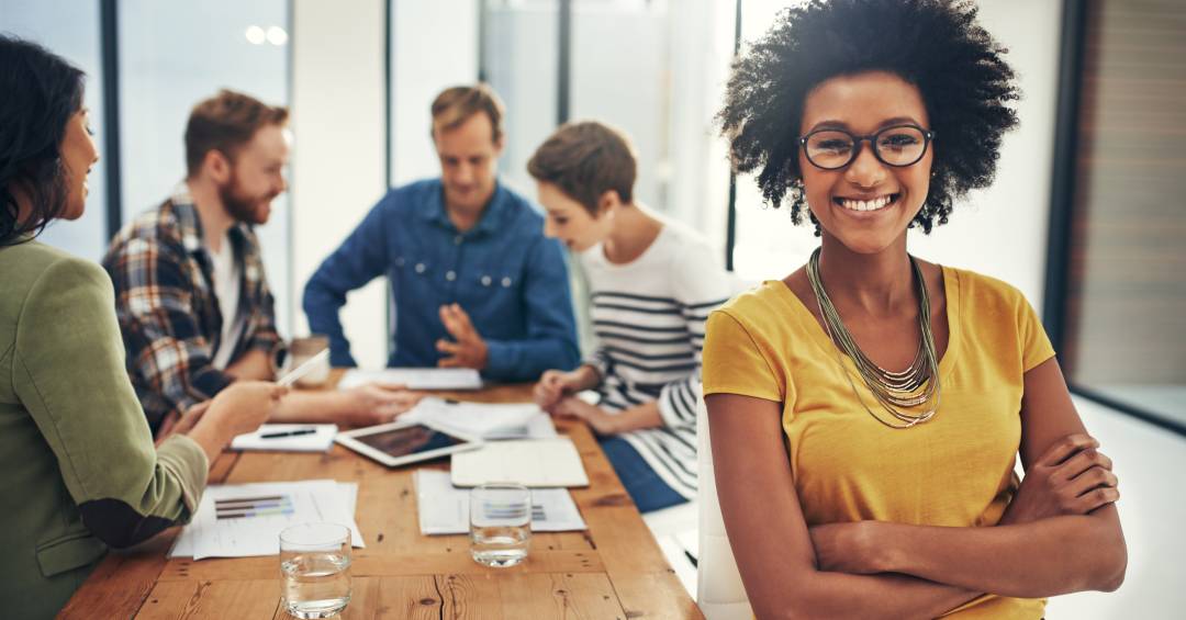 Duas grandes empresas com programas de estágio abertos