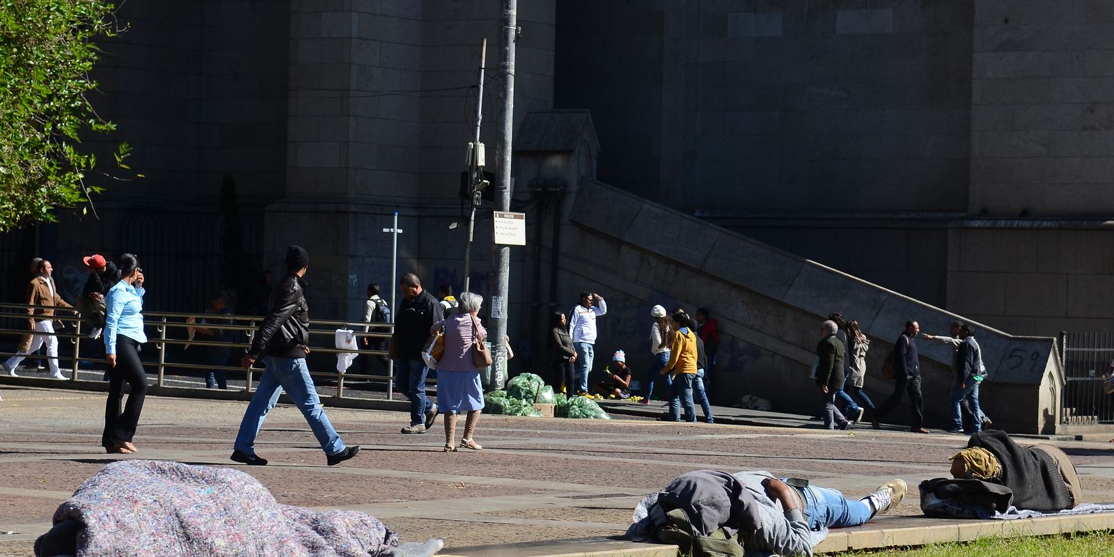 SP: governo e IBGE lançam ações para população em situação de rua