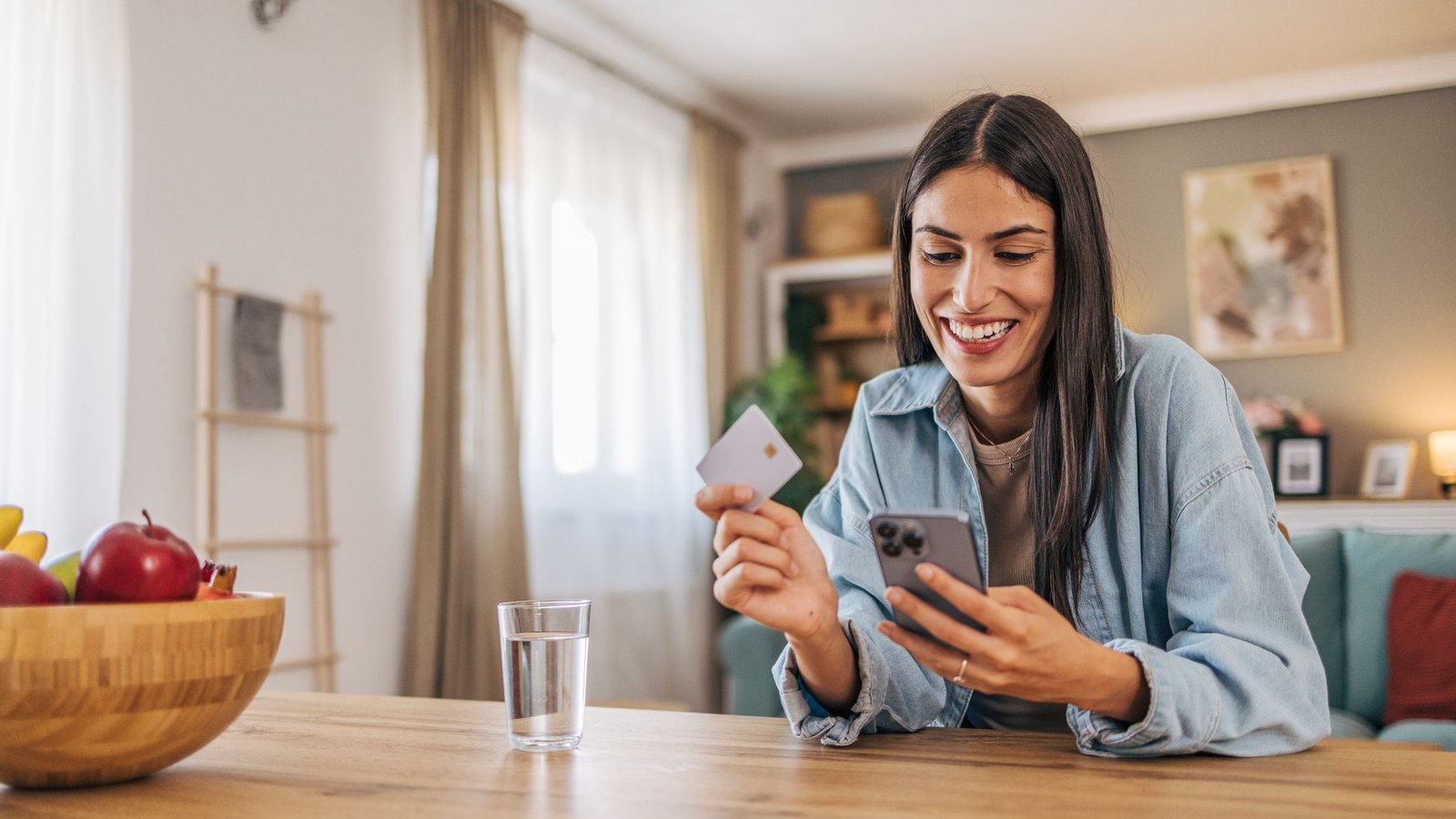 5.5 chega com ofertas temáticas de Dia da Mães e Copa do Mundo; confira cupons e ofertas
