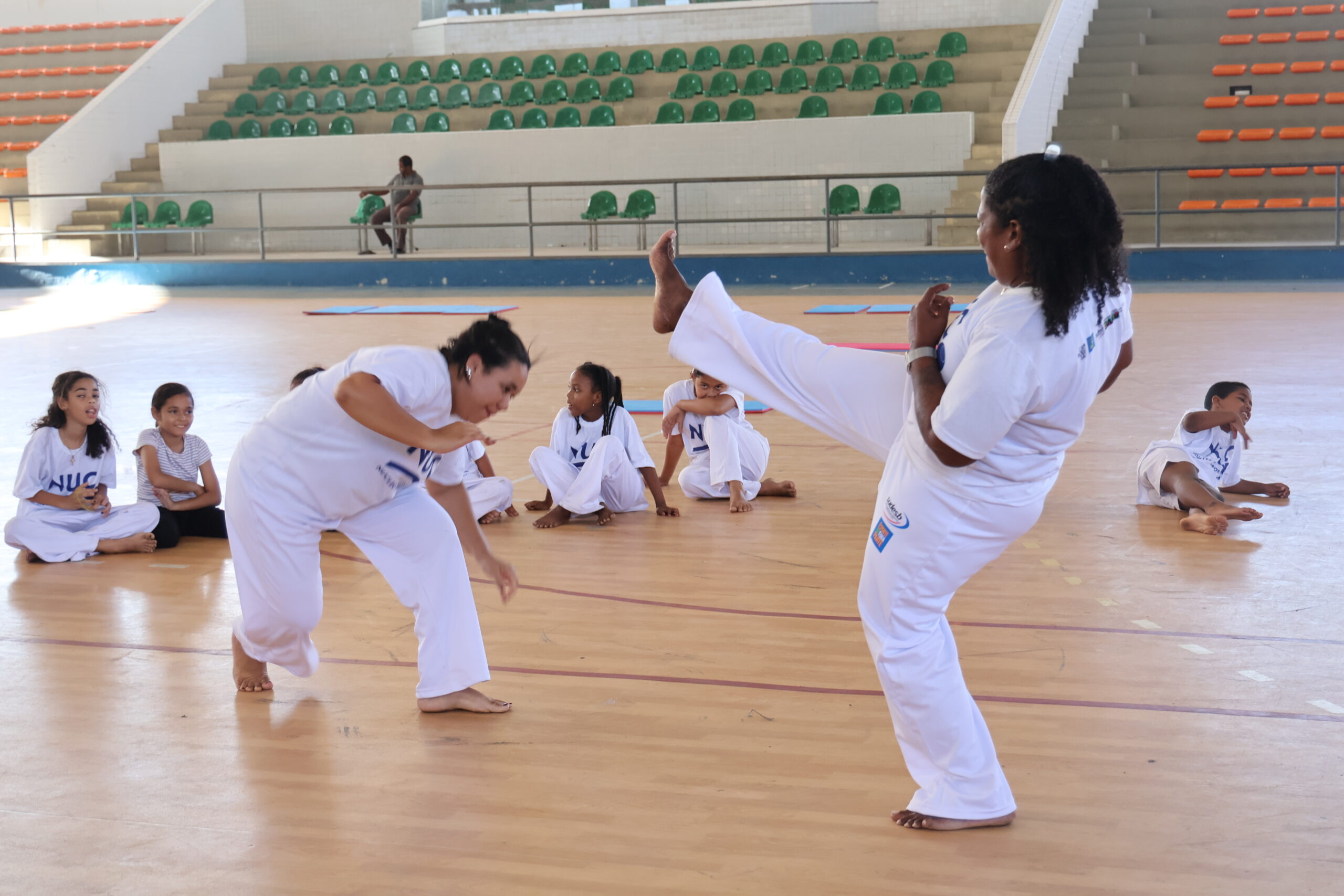 Projeto gratuito incentiva a prática de Capoeira na Bahia