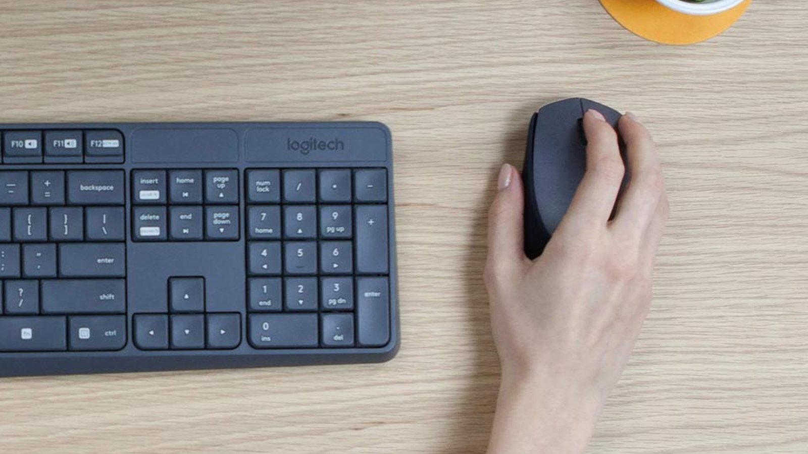 Funcionários da Meta protestam contra monitoramento no trabalho