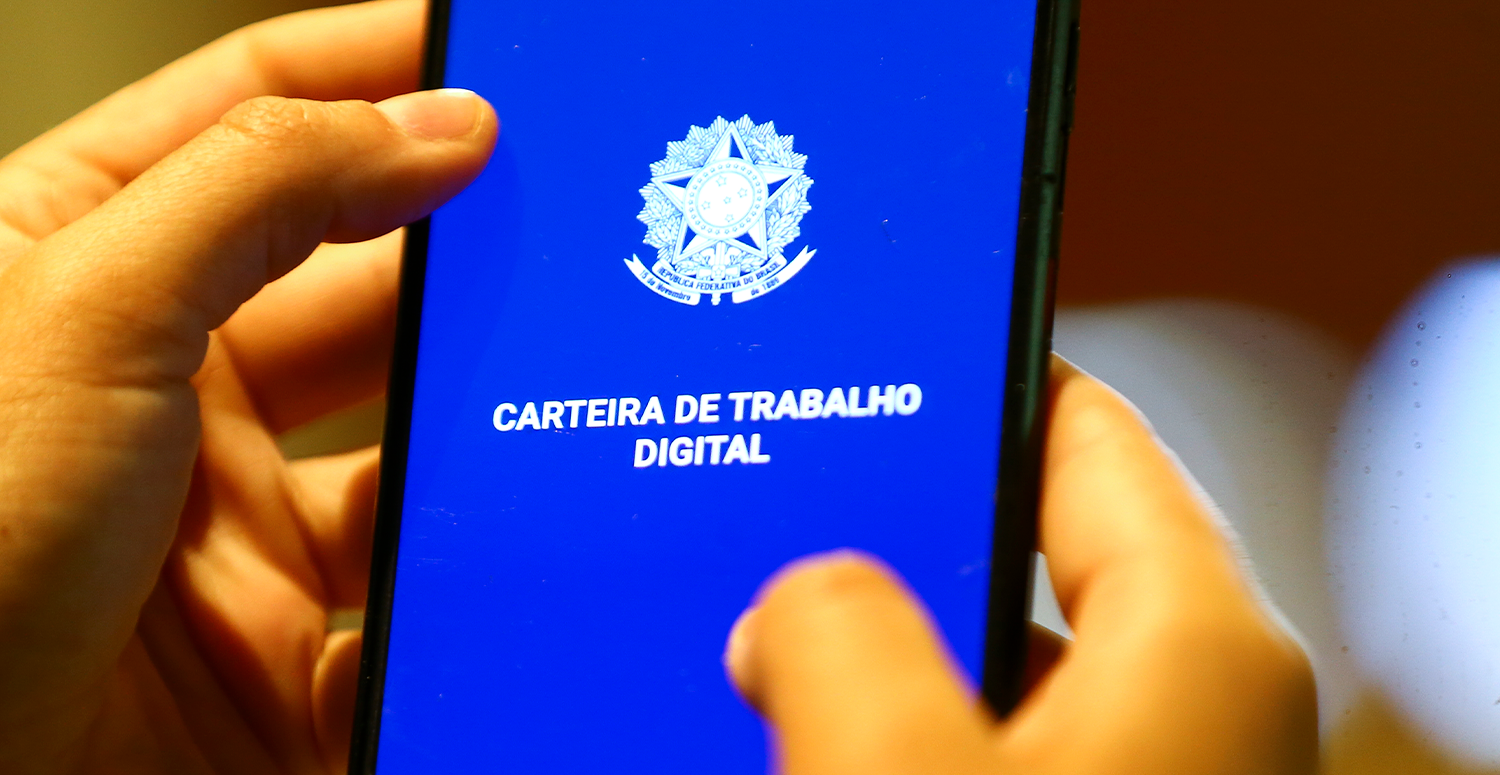 PEC do fim da escala 6x1 prevê mudanças na Constituição
