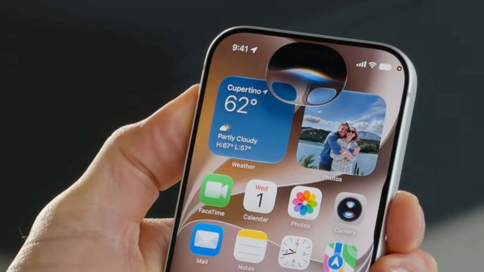 Usuários não vão conseguir 'namorar' com a nova Siri AI, segundo a Apple