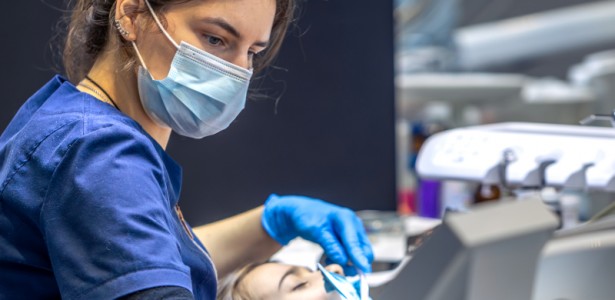 USP de Bauru recebe inscrições para pós-graduação em odontologia e fonoaudiologia