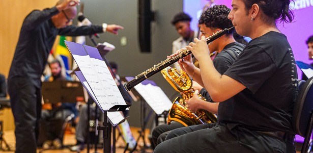 Novo centro vai avaliar impacto da música na saúde mental de jovens e adolescentes