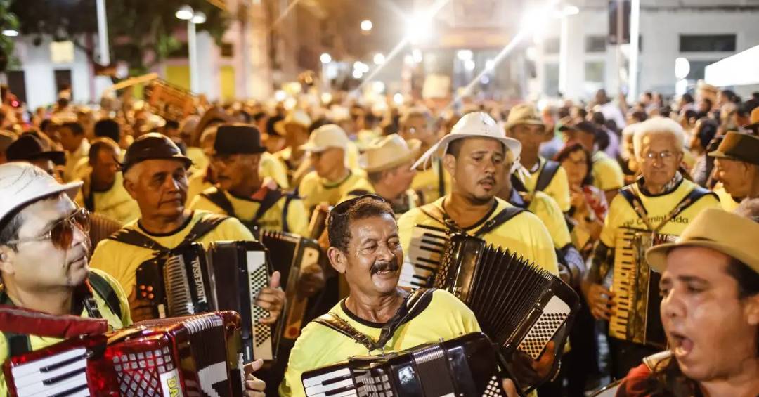 A origem do forró, ritmo que é símbolo das festas juninas