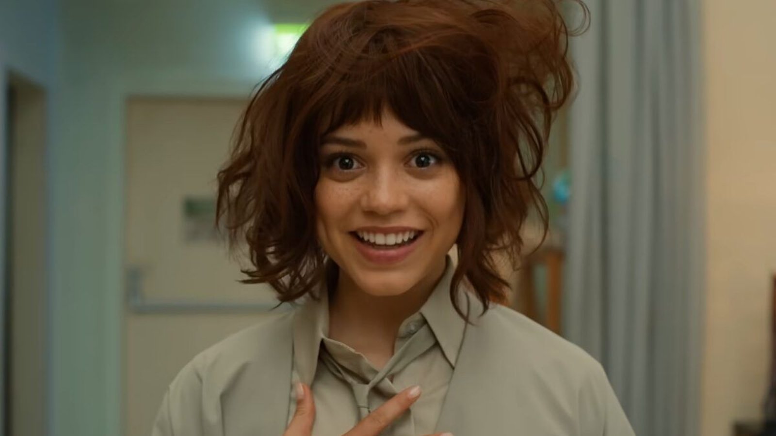 Jenna Ortega vive robô em novo filme de Taika Waititi! Conheça Klara e o Sol