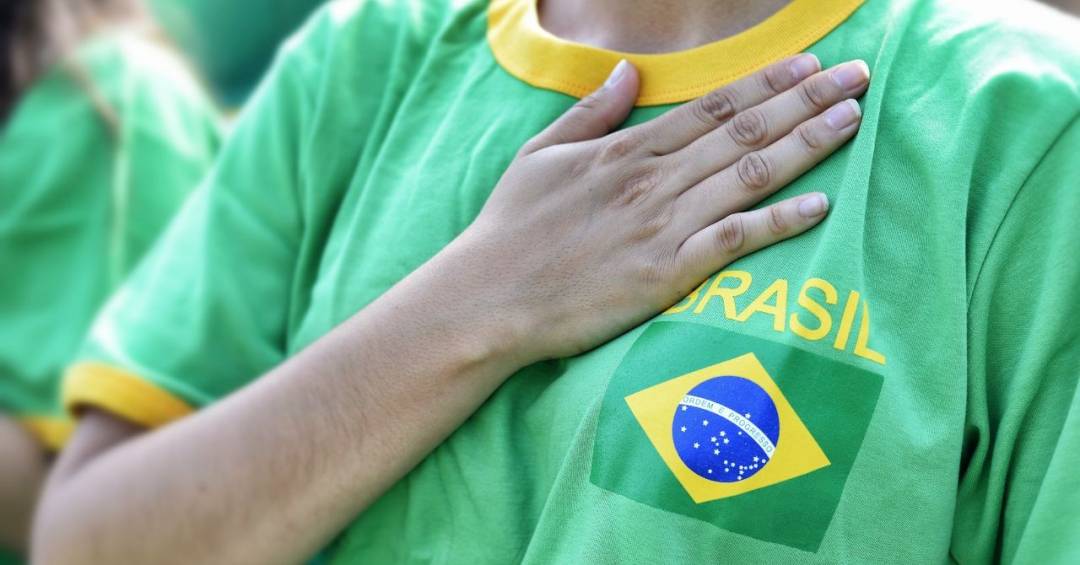 O significado de ‘fulguras’, ‘garrida’ e outras palavras do Hino Nacional que quase ninguém entende