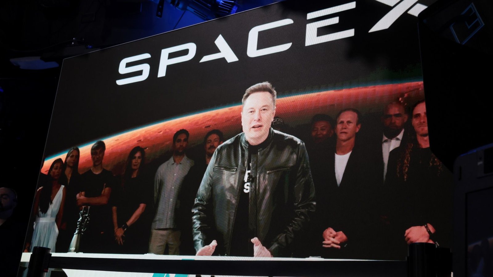 Perdeu tudo: Musk não é mais trilionário após ações da SpaceX caírem