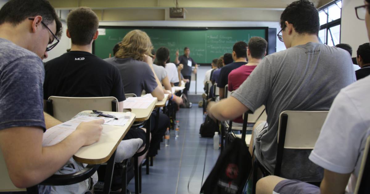 Últimas horas para se inscrever na Unesp 2027