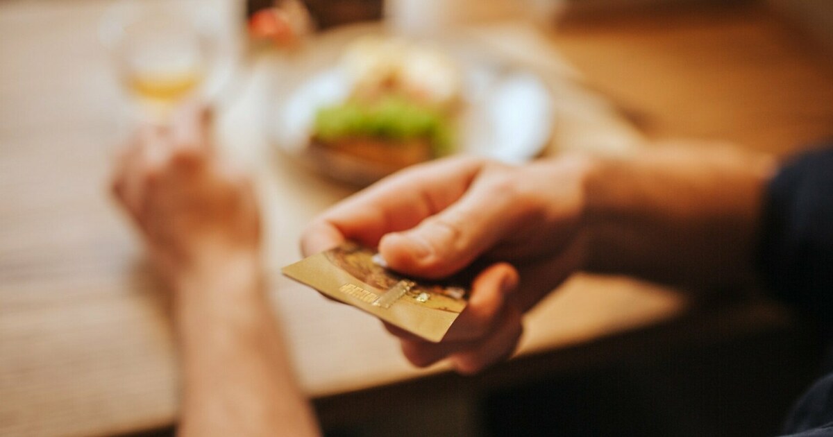 Vale-refeição e alimentação terão novas regras de uso em novembro