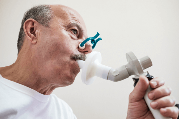 Fumantes e ex-fumantes podem participar de avaliação pulmonar gratuita na UFPE