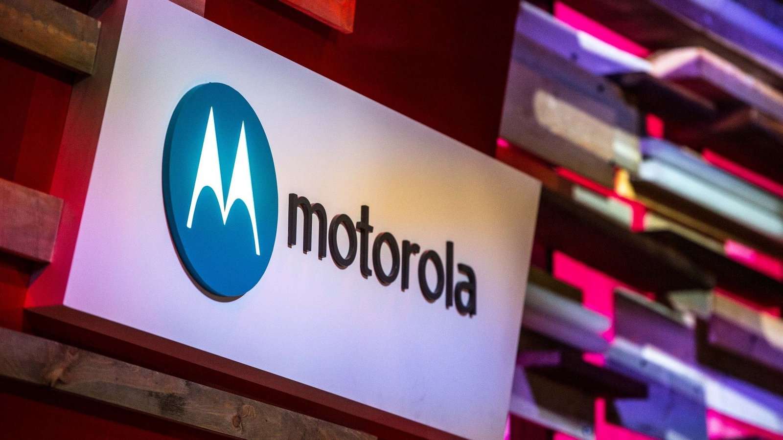 Que fim levou o Moto Snap, série de acessórios do celular modular Moto Z?