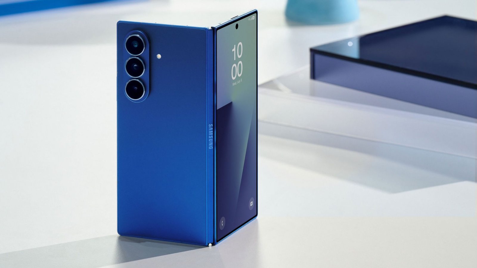 Telas do Galaxy Z Fold 8 Wide vazam em imagens da One UI 9