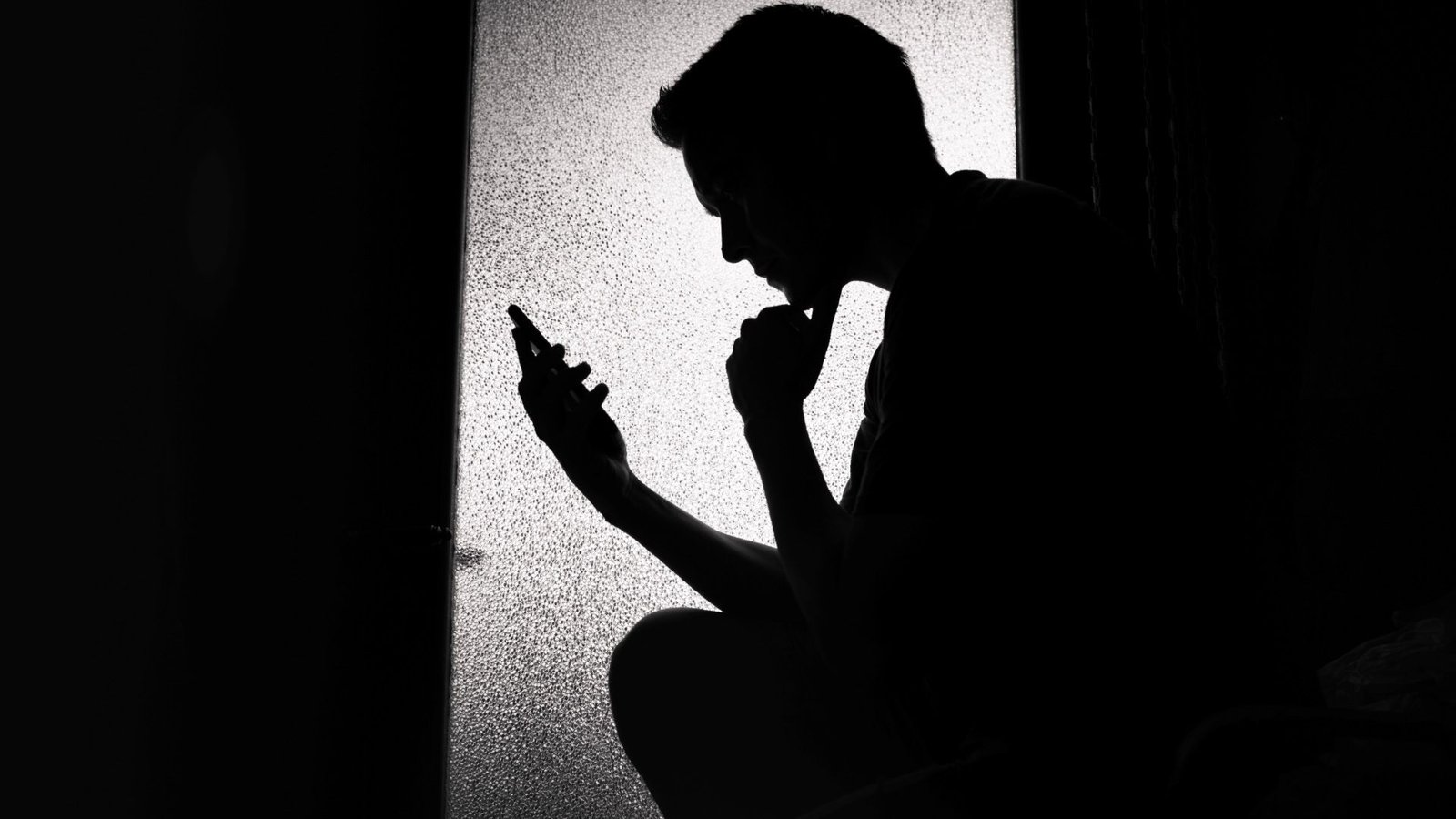 Usuários e até site pornô publicam tutoriais para acessar conteúdos para maiores