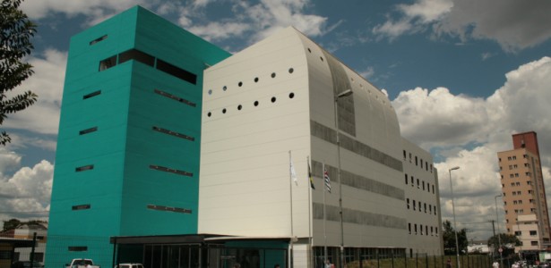 ICTP-SAIFR recebe indicações para prêmio em gravidade clássica